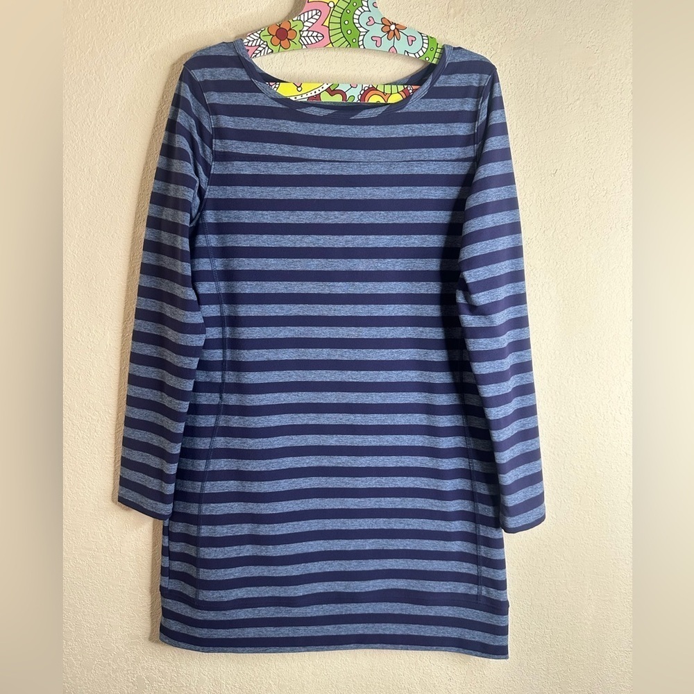 Carve Designs Talora Dress blues stripe size medium